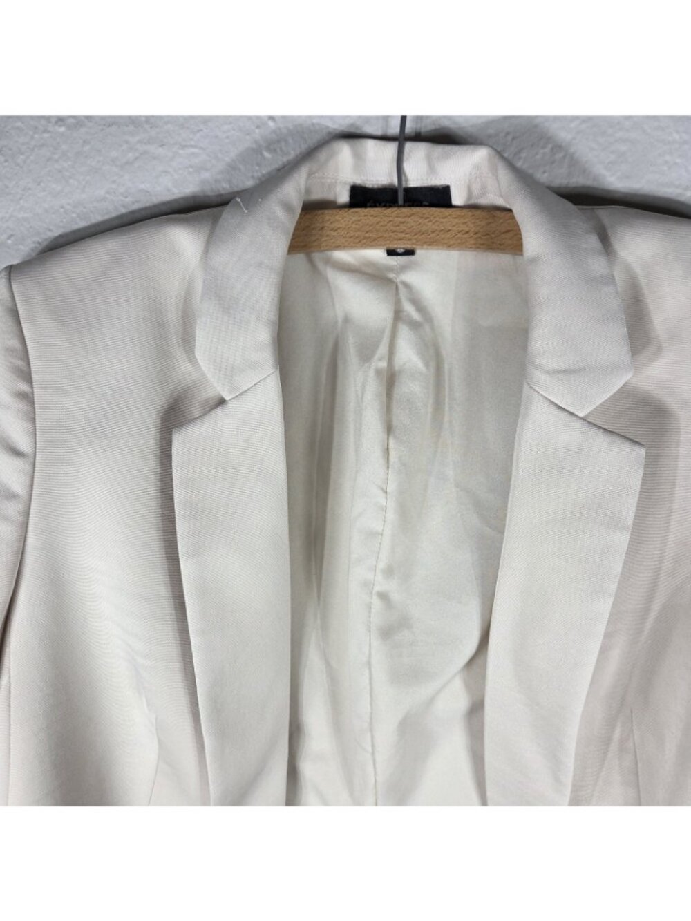 Express Womens Cream Long Blazer Open Front Size S Jacket Long Sleeve - Picture 6 of 16